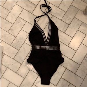 NWT H&M swimsuit!
